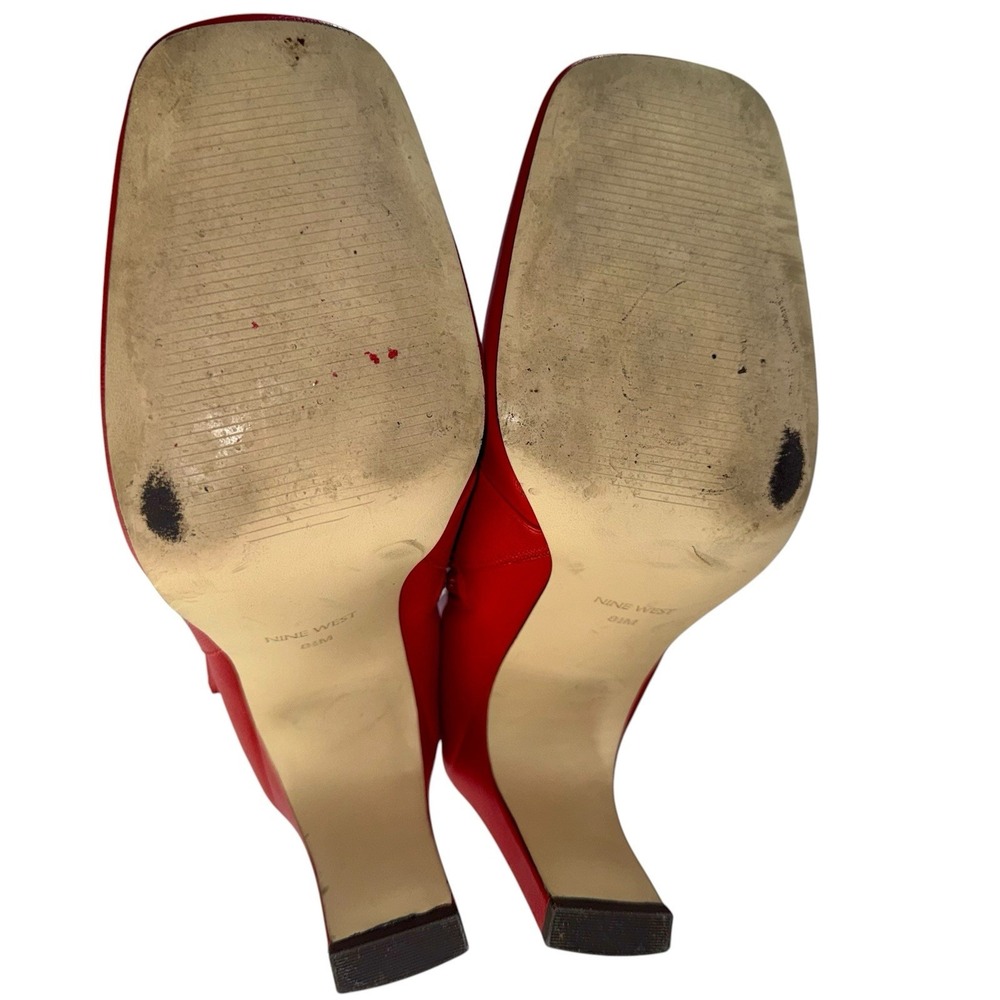 Nine West RED Leather Quitit Ankle Boots 4" Heels Pearl Safety Pin Accent 8.5M - Picture 10 of 11